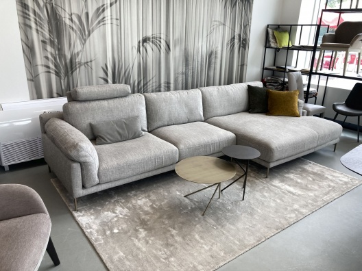 Cadorna sofa -showroom sample